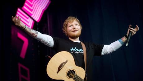 Ed Sheeran conquista l’Olimpico e duetta con Ultimo