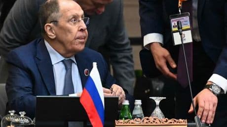 En direct, guerre en Ukraine : Sergueï Lavrov, ministre des affaires étrangères russe, est arrivé en Corée du Nord pour une visite officielle