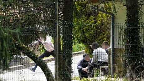 Euskadi acoge a 128 menores migrantes más de los que le corresponden según el Gobierno