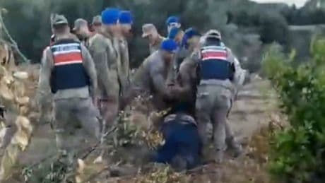 Samandağ’da arazilerine el konmasına karşı direnenlere jandarma müdahale etti