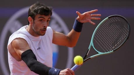 Musetti a Wimbledon dopo l'infortunio di Parigi: «Non ho aspettative, voglio solo godermi il momento»