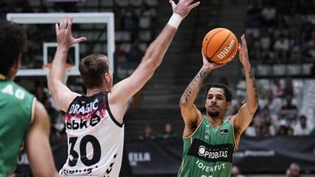 El Joventut aplasta al Baskonia y ya acaricia el ‘play-off’ de la Liga Endesa