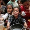 Als we kinderen niet mo­gen straffen voor de daden van hun ouders, waar­om dan wel in Gaza?