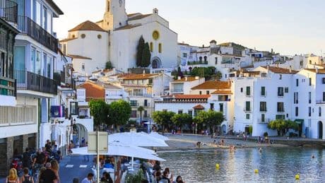 E-Mobilitätshürden: Warum E-Autos im Spanien-Urlaub zur Geduldsprobe werden
