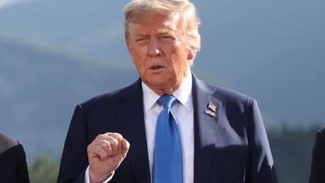 Stocks climb as market is buoyed by Trump’s decision not to fire Powell