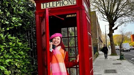 I pushed myself to talk to strangers every day in a foreign city. It went so well that I brought the habit home.