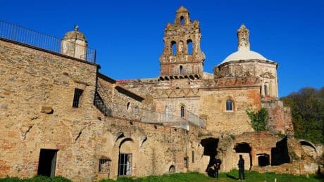 Sierra Morena sevillana, un destino desconocido (y fresco) ideal para recorrer en verano