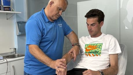 Fernando Adrián confirma a su llegada a España las lesiones de columna: fractura de la C7 y hernia discal T7-T8