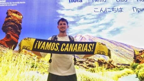Héctor Alderete 'aterriza' en La Laguna Tenerife con "una alegría enorme"