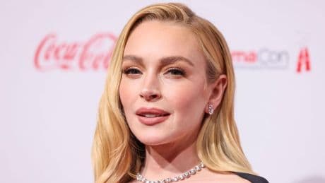 Interview: Verjüngung à la Lindsay Lohan? Zwei Ärztinnen erklären, wie das möglich ist