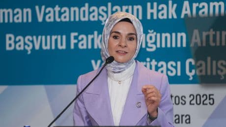 Bakan Göktaş: Aileyi merkeze alan adımlar Türkiye'nin geleceği için önemli