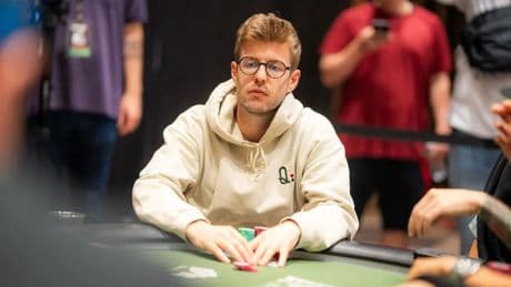 Wird es ein goldener Freitag? - Deutscher Poker-Streamer vor Mega-Coup