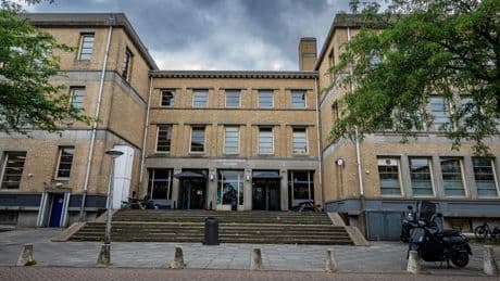 Buurt radeloos door intimiderende leerlingen islamitische Haga Lyceum: ’Als je iets terugzegt, word je uitgescholden’