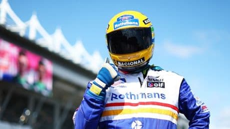 Senna, il casco iconico venduto all'asta supera Leclerc: cifra da record
