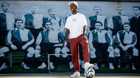 Nico irá con la selección pendiente de su pubalgia, pero se descarta una intervención quirúrgica a la vuelta