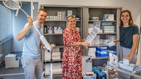 Steeds minder huisartsen willen eigen praktijk: deze drie jonge dokters durven het wél aan