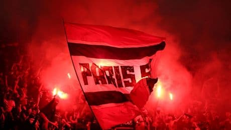 Piétons renversés après la victoire du PSG : le conducteur a «paniqué» et va porter plainte pour des «menaces», déclare son avocat