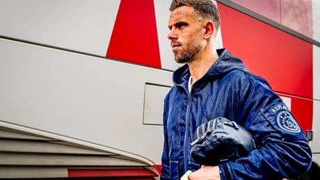 Jordan Henderson relying on big favour from former Manchester United rival