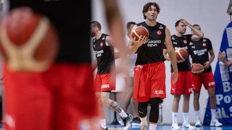 '12 Dev Adam', EuroBasket hazırlıklarına İtalya'da başladı