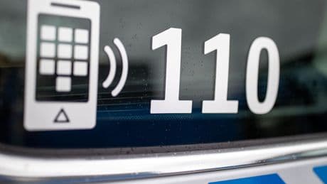 110 nicht erreichbar: Polizei-Notrufe teilweise gestört - Techniker im Einsatz