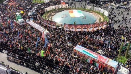 Funérailles nationales en Iran sur fond de nouvelles menaces américaines et israéliennes