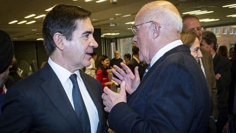 El calendario aboca a realizar una operación exprés de 30 días