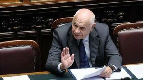 Alta tensione nel Csm, salta la votazione sul giudice anti-Nordio. E il ministro risponde in aula su Almasri