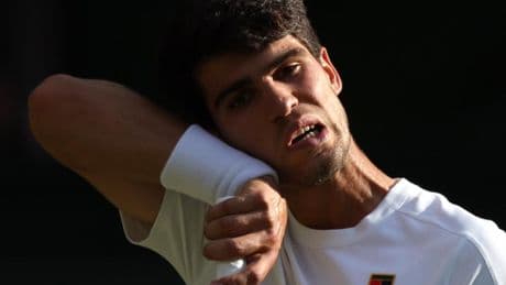 El lamento de Alcaraz en plena final de Wimbledon "¡¡Cómo puede ser que de fondo sea mejor que yo!!"