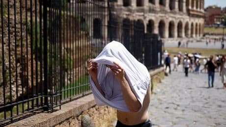 La paradoja de julio 2025: 'frío' en España con hasta 8 °C menos de lo normal mientras Italia sufre calor de récord
