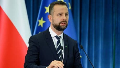 Polonya, hava sahasını ihlal eden Rusya’nın insansız hava araçlarını düşürdü