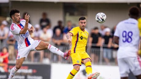 2-1: Dos penaltis discutibles y la expulsión de Djené doblegan al Getafe