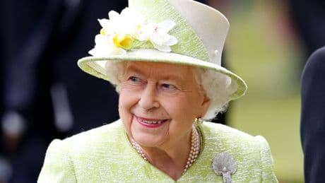 Rarest Queen Elizabeth £1 coins enter circulation in major before major change
