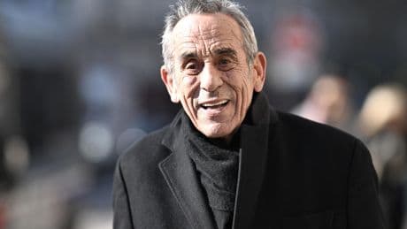 Milla Jovovich furieuse, « sucer, c’est tromper ? »… Thierry Ardisson en 7 moments cultes à la télévision