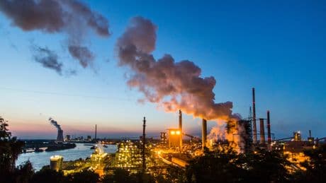 Alemania prevé un estancamiento económico en 2025 por la guerra comercial