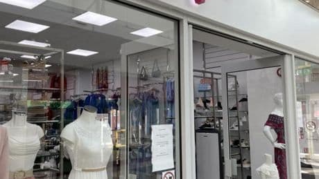 Fashion retailer launches closing down sale at popular store leaving just one on the high street