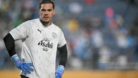 Doelman Ederson voor 13 miljoen euro van Manchester City naar Fenerbahçe, weg vrij voor Gianluigi Donnarumma