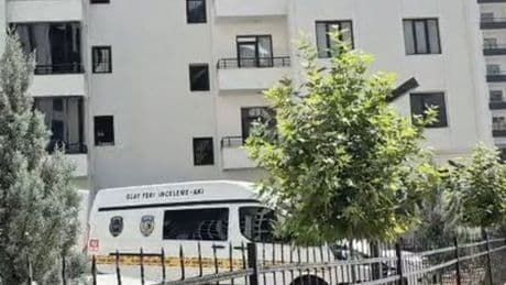 Başkomiseri evindeki jandarma katil etti!