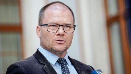 Carsten Schneider: Umweltminister richtet Warnung an CDU und CSU