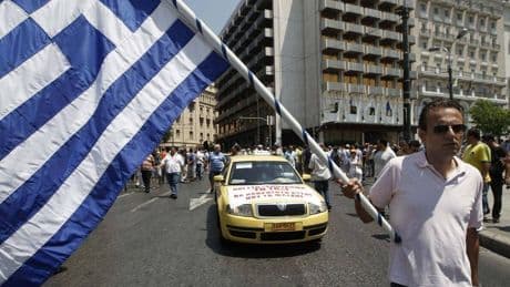 Yunanistan'da taksicilerden 48 saatlik grev
