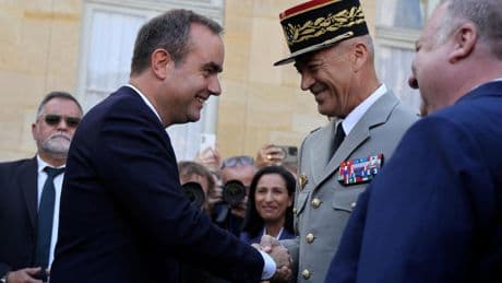 «Comme Pierre Messmer en son temps, il est bon que Sébastien Lecornu passe du ministère des Armées à Matignon»