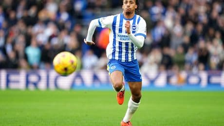 Chelsea close in in £110m double deal after agreeing Joao Pedro fee