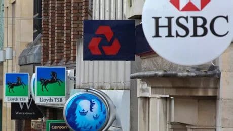 Major high street bank giving customers free £310 in cash and rewards