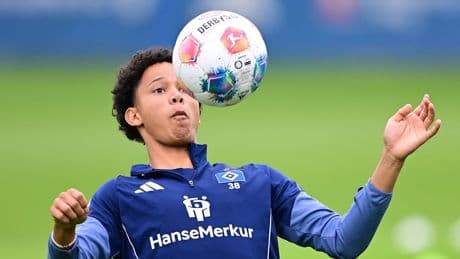 Trainer nahm sich viel Zeit! - Das besprach Polzin mit seinem HSV-Juwel