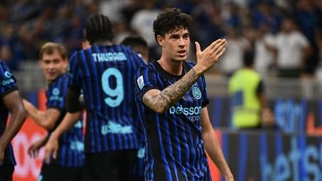 Bastoni a Thuram: &quot;Rieccoti, sei mesi di vacanza...&quot;. E Chivu li sprona: &quot;Il passato &egrave; alle spalle&quot;