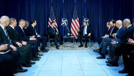 Cent jours de Trump : la sidération des alliés européens face au mépris du président des Etats-Unis