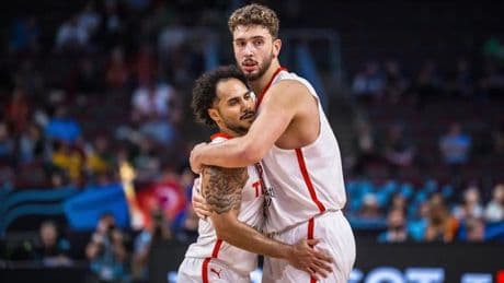 La Turquía de Ataman y Sengun sorprende en el Eurobasket