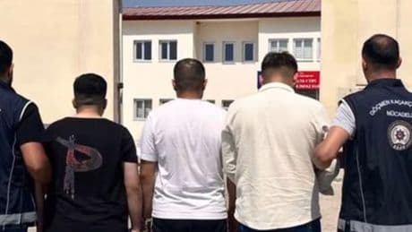 46 göçmen kaçakçısı yakalandı