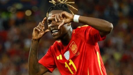 Chelsea and Arsenal discover Nico Williams transfer decision after Barcelona meeting