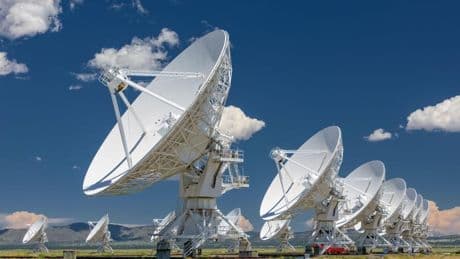 Mystery object sends ‘pulsing’ signal from inside our galaxy like nothing ever seen & scientists ‘can’t rule out aliens’