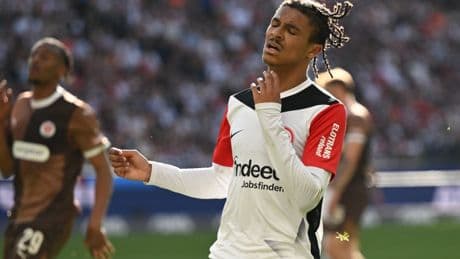 Nur Remis gegen St. Pauli: Frankfurter Frust im Saisonendspurt